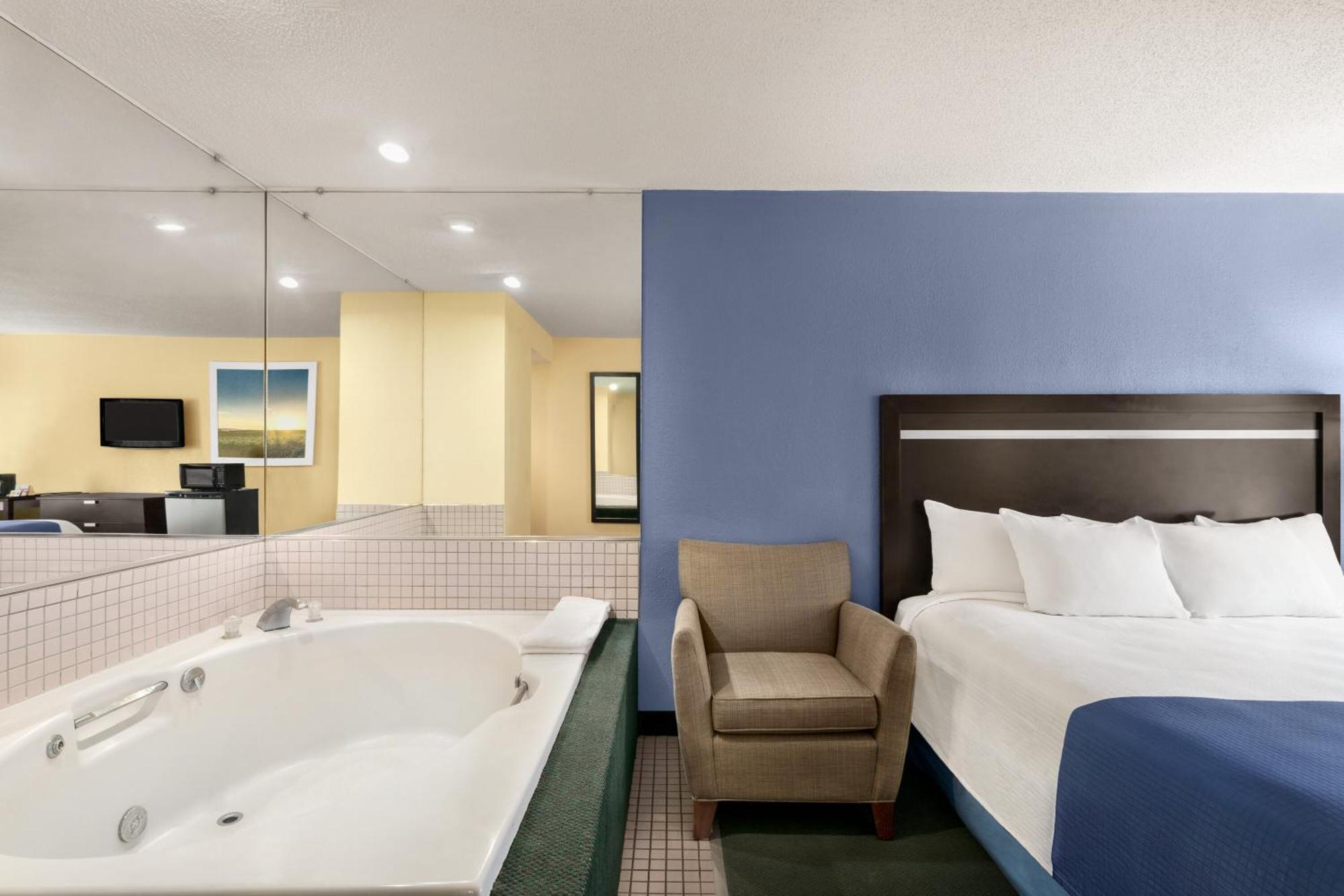 אובורן The Cayuga Inn At The Finger Lakes מראה חיצוני תמונה