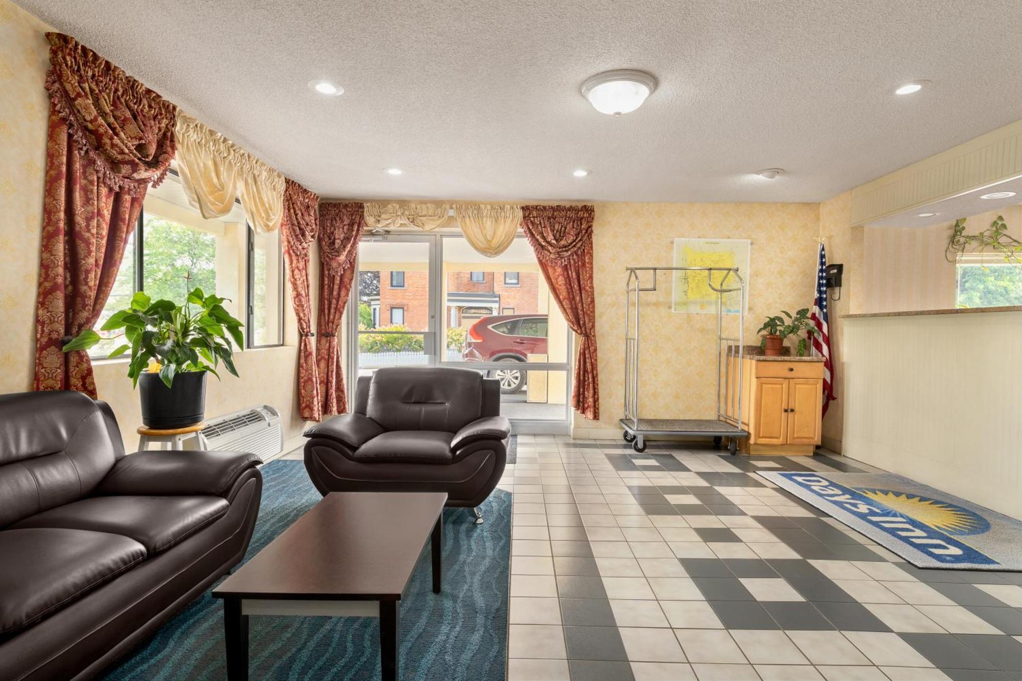 אובורן The Cayuga Inn At The Finger Lakes מראה חיצוני תמונה
